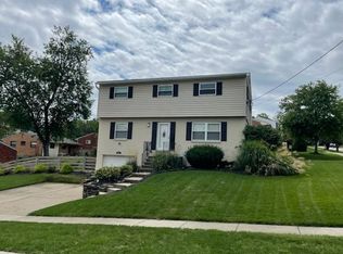 3557 Grandview Ave, Cincinnati, OH 45241