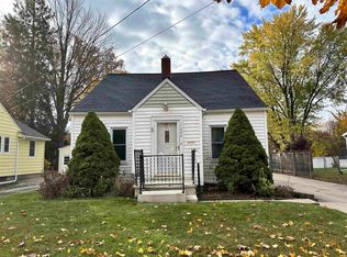 1326 Wyllys St, Midland, MI 48642