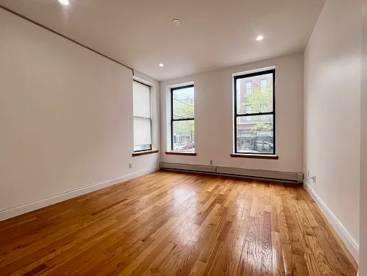 Rented by Native Real Estate LLC | media 8