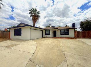 490 Avignon Ct, Riverside, CA 92501