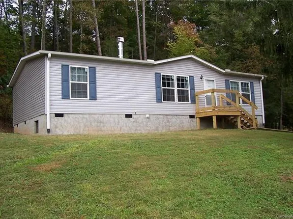 23 Black Hawk Rd, Pisgah Forest, NC 28768
