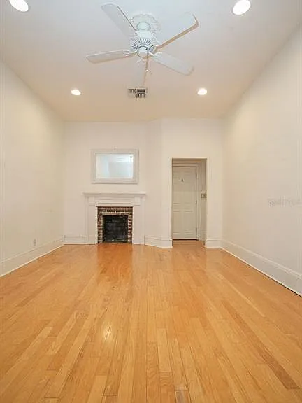 333 S Plant Ave — Photo 29