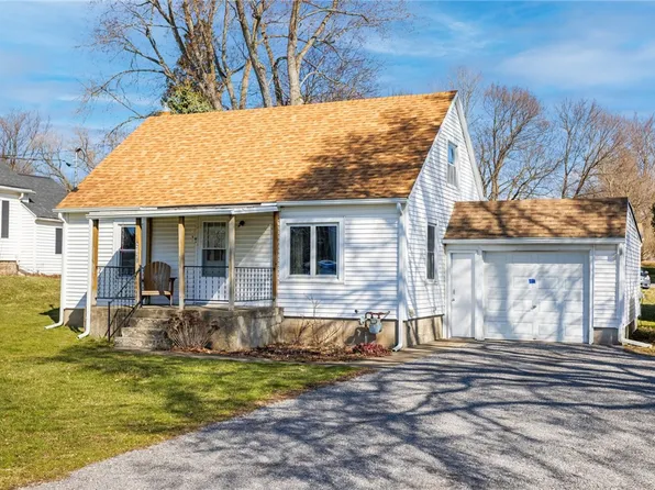 2631 School St, Corfu, NY 14036