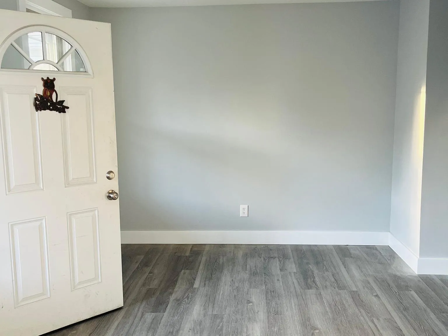 2 bed, 1400 sqft, $3,190 — Photo 2
