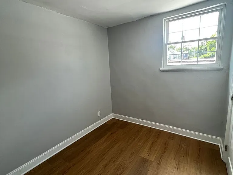 1505-1515 Franklin Park S — Photo 21