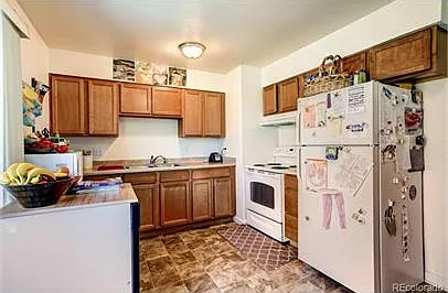 3 bed, 1728 sqft, $2,797 — Photo 4