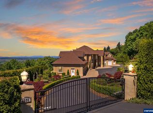 5230 Eola Dr NW, Salem, OR 97304