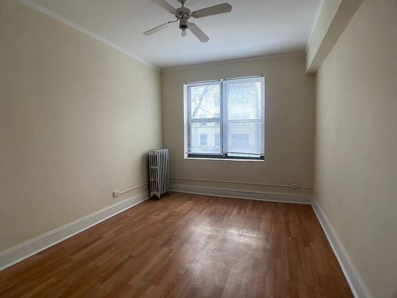 4th image of 1624 W Morse Ave #2