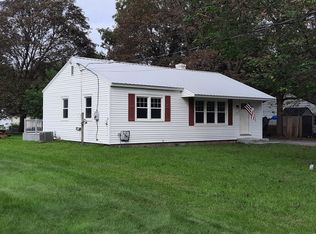 114 Kenneth Rd, Camillus, NY 13031