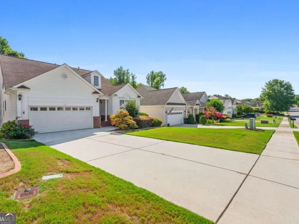 110 Scenic Hills Dr, Newnan, GA 30265