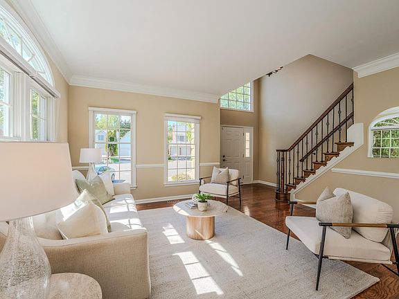 4th image of 1327 Murray Downs Way