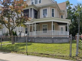 195 Edgewood St, Hartford, CT 06112