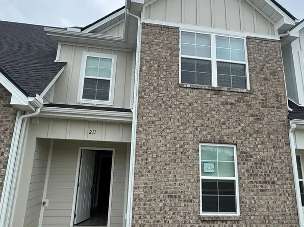 211 Mountaindale Dr, Smyrna, TN