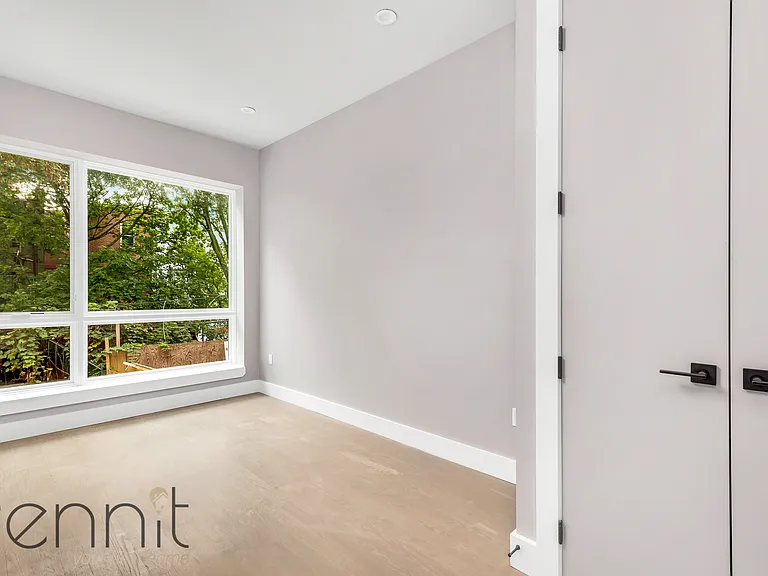 336 E 28th St #3B — Photo 11