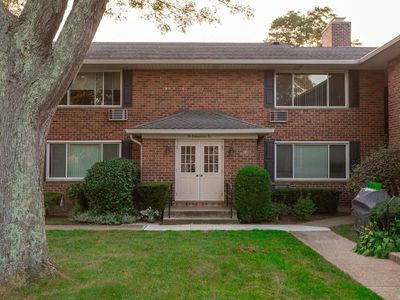 31 Edmunton Drive #14E, North Babylon, NY, 11703