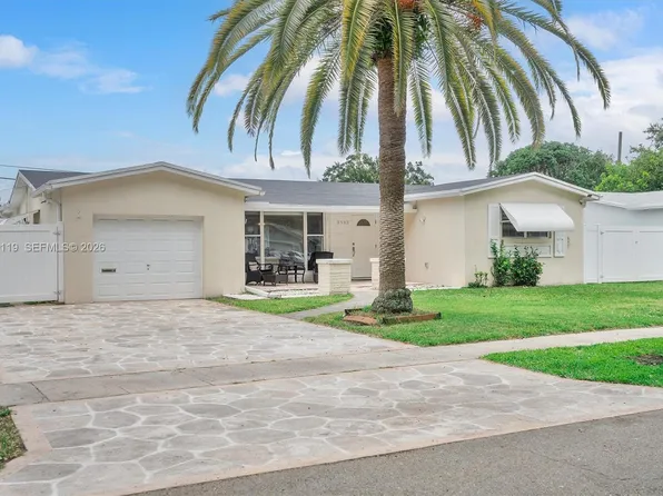8963 SW 53rd St, Cooper City, FL 33328