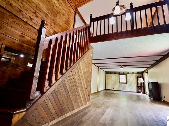 5th image of 124 Dustin Rd