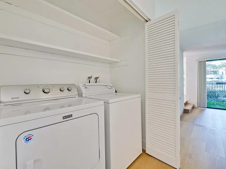 928 Wright Ave #303 — Photo 47