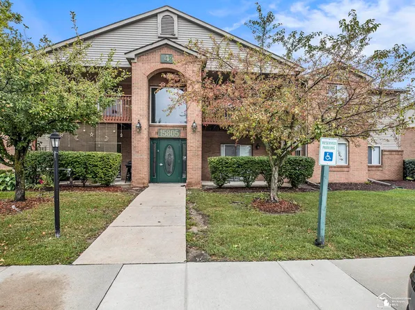 15805 Lakeside Dr APT 5, Southgate, MI 48195