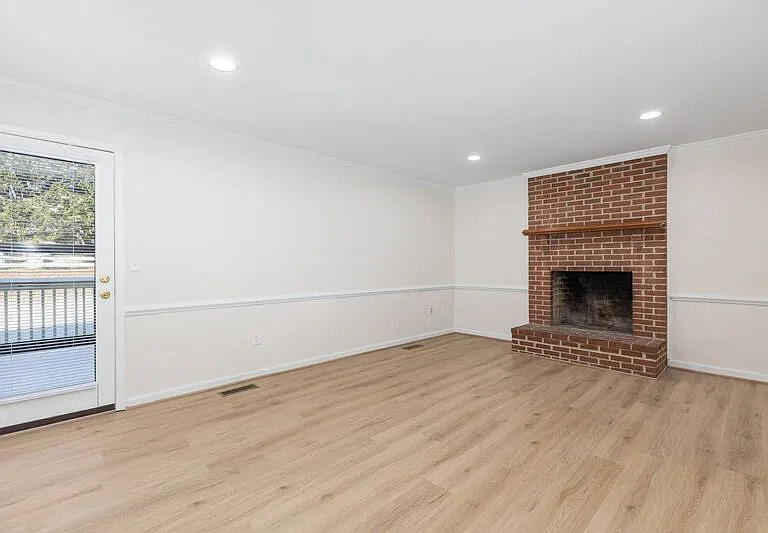 35 Fox Run Ln — Photo 10
