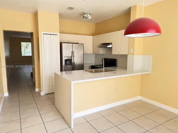 7080 NW 177th St #20913, Hialeah, FL 33015