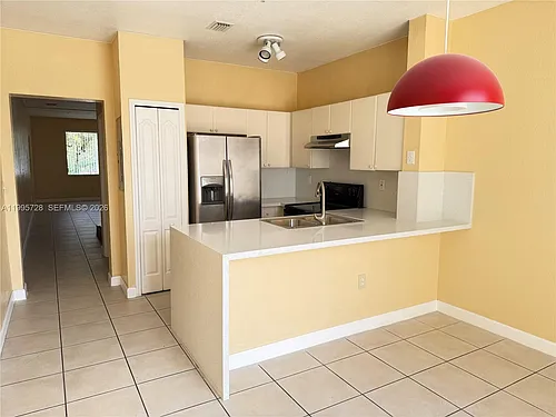 7080 NW 177th St #20913 Photo 1