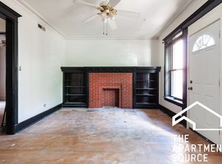 906 W Belle Plaine Ave APT 1, Chicago, IL 60613