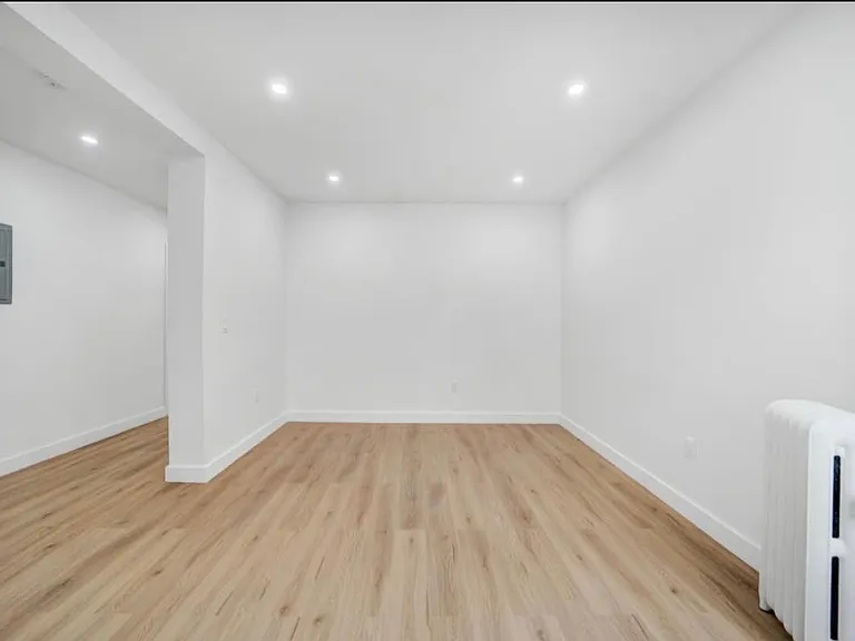 617 W 170th St #4C — Photo 21