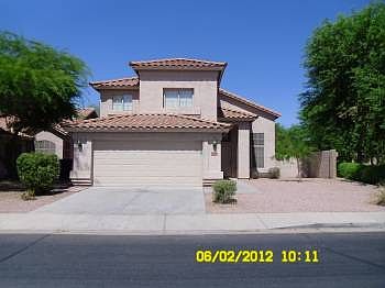2nd image of 2110 S Comanche Dr