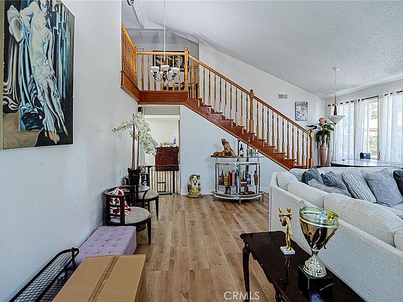 3rd image of 8552 Bermuda Ave
