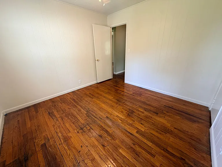 105 Highland Heights Dr — Photo 6