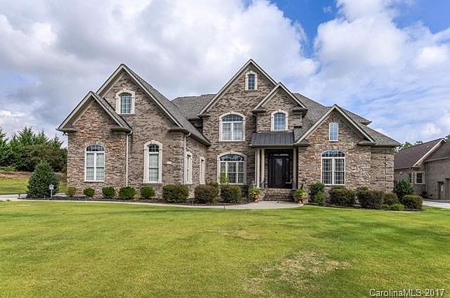 1st image of 617 Bellanova Ct