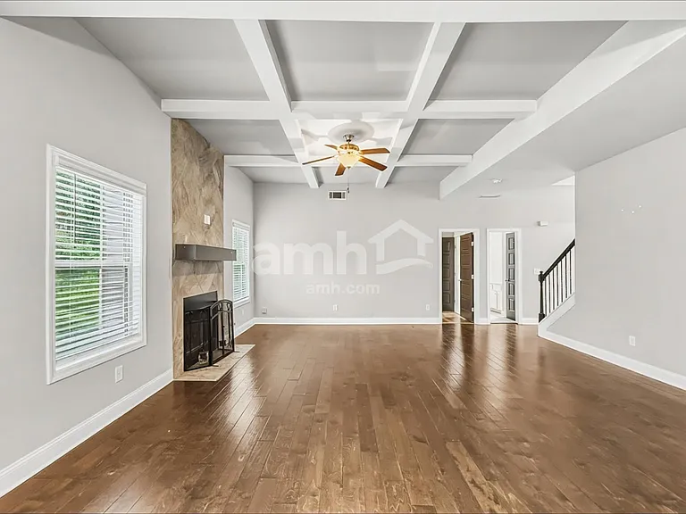 1200 Victoria Walk Ln — Photo 9