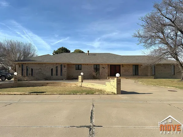 321 Canna Ln, Liberal, KS 67901