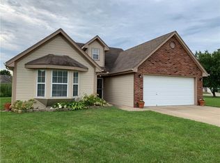 207 Blue Branch Cir, Grain Valley, MO 64029