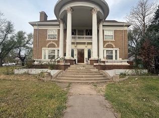 707 State St, Larned, KS 67550
