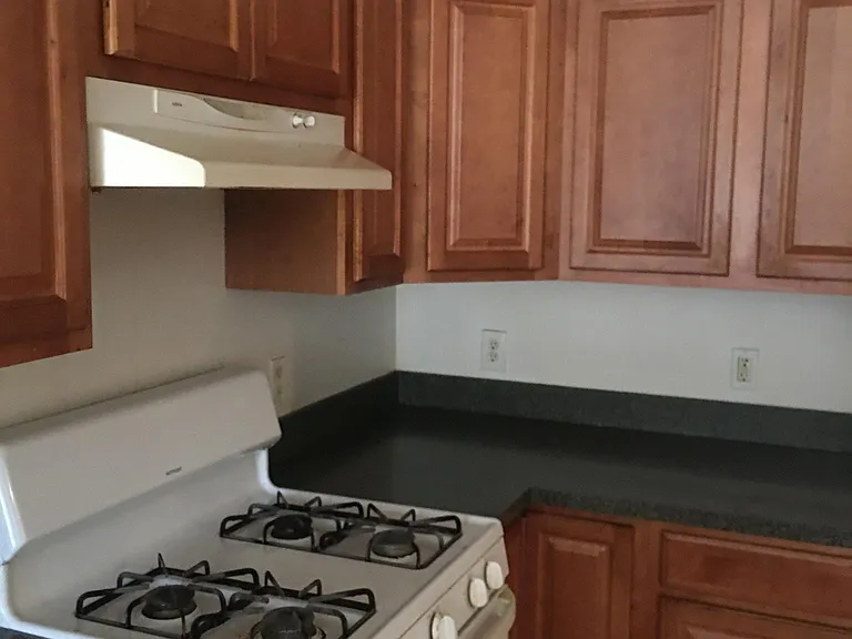 24762 Ashley Ct — Photo 29