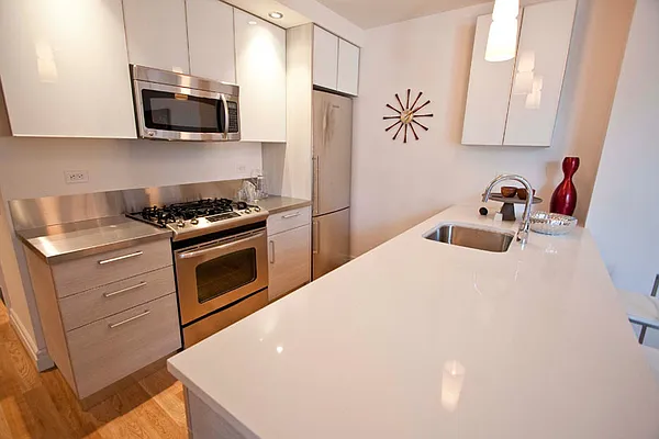 Rented by Two Trees | media 62