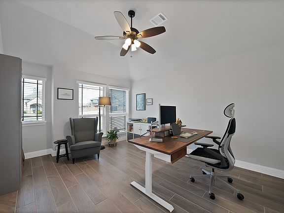 5th image of 4054 Grove Valley Rd