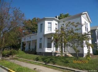 601 E Chestnut St, Jeffersonville, IN 47130