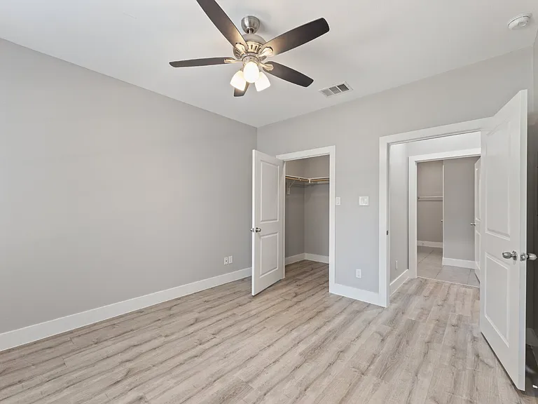 13601 Pinnacle Cir W #2103 — Photo 21
