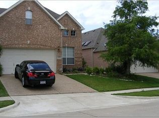 8123 Persimmon St, Irving, TX 75063