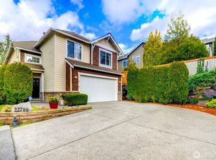 22718 SE 12th Place, Sammamish, WA