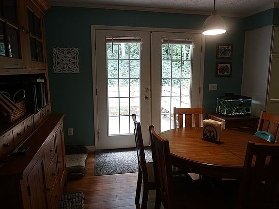 5th image of 110 Mountain Flower Dr