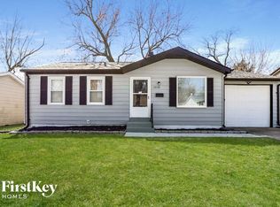 12133 Hillcrest Pl, Maryland Heights, MO 63043
