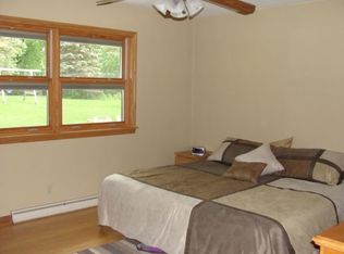 S65W12895 Longfellow Ln, Muskego, WI 53150