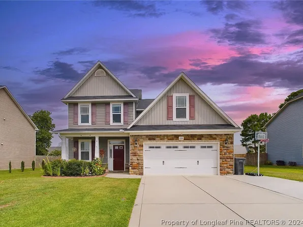 4426 Low Oak Ct, Parkton, NC 28371