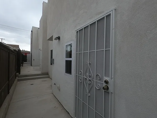 262 E Park Ave #A — Photo 20