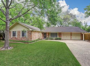 7501 Briar Rose Dr, Houston, TX 77063