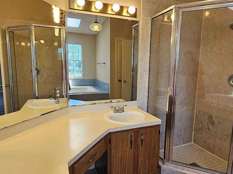 7013 Alabonson Rd — Photo 15